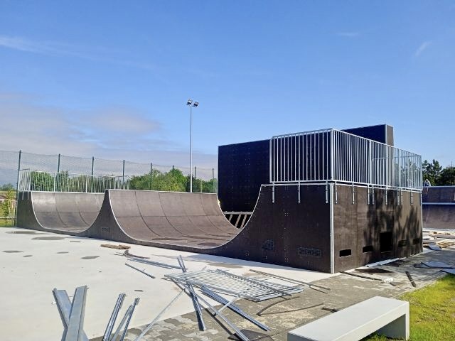 Budowa skateparku 